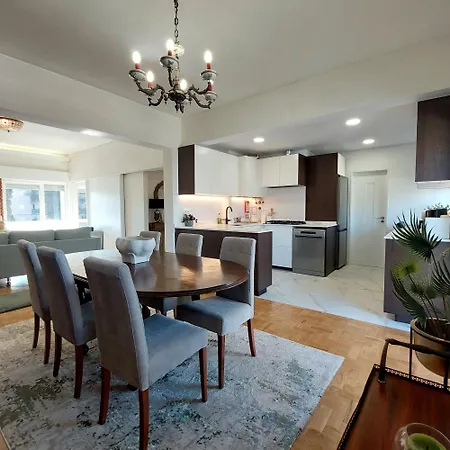 Oliva 50 - 4 Bedrooms And Office - 3 Bathrooms - Near Expo & Airport *