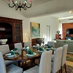 Apartment Oliva 50 - 4 Bedrooms And Office - 3 Bathrooms - Near Expo & Airport *