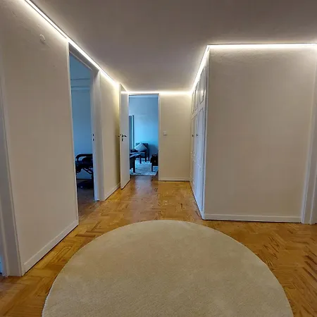 Oliva 50 - 4 Bedrooms And Office - 3 Bathrooms - Near Expo & Airport Appartement *