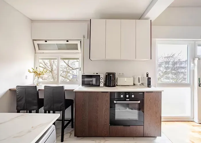 Oliva 50 - 4 Bedrooms And Office - 3 Bathrooms - Near Expo & Airport Appartement