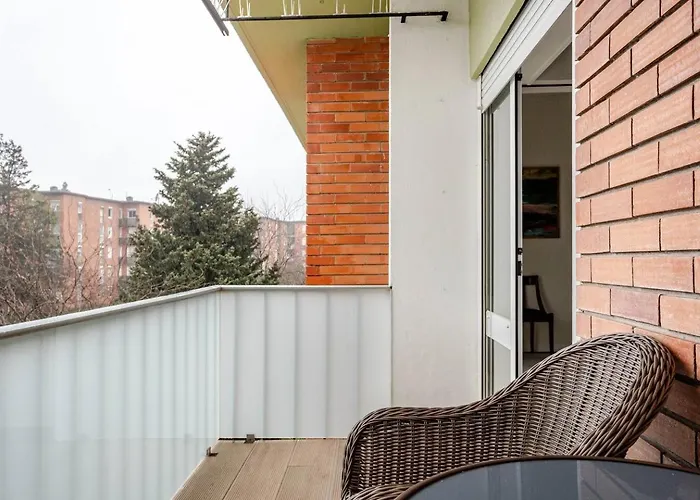 Oliva 50 - 4 Bedrooms And Office - 3 Bathrooms - Near Expo & Airport Apartment Lissabon