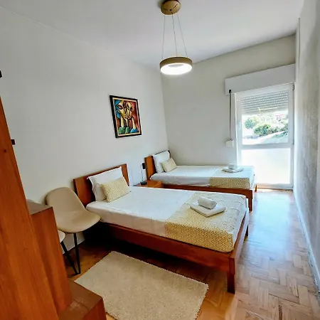 Oliva 50 - 4 Bedroom And Office - Near Expo And Airport Διαμέρισμα *