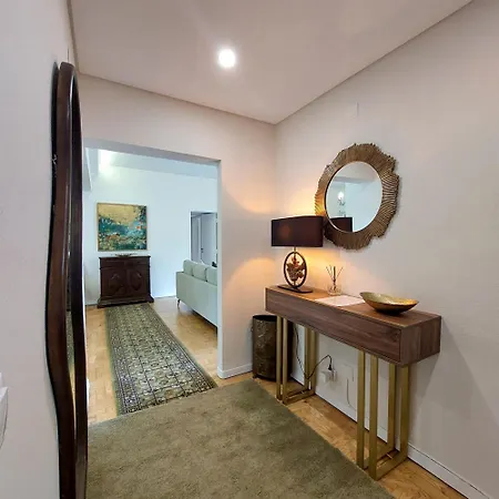 Oliva 50 - 4 Bedroom And Office - Near Expo And Airport Διαμέρισμα Lisboa